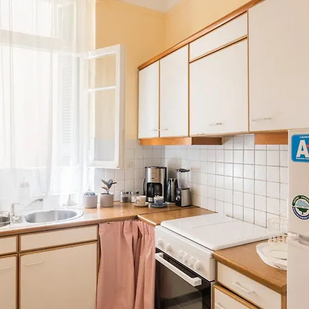 Alegria Simple Economy Vendégház Athén